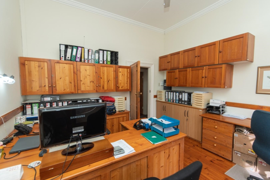 Commercial Property for Sale in Richmond Hill Eastern Cape